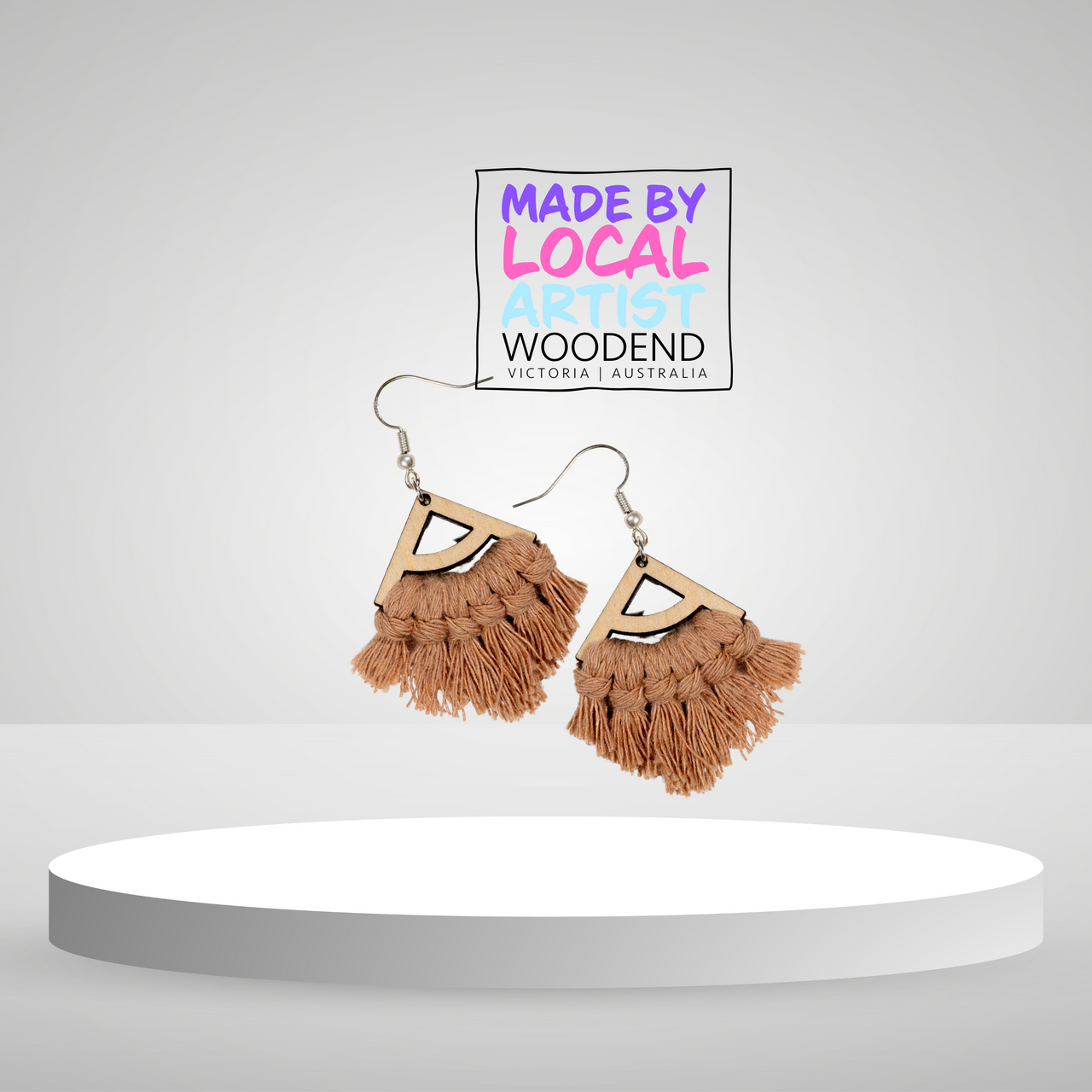 Macramé Earrings - Triangle curve - Unicorn Fart Productions